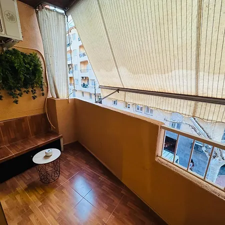 Playa Reformado Amplio 50m De La Arena Wifi * Calpe