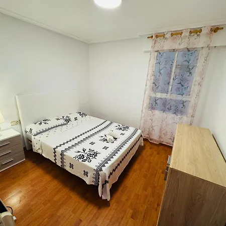 Apartamento Playa Reformado Amplio 50m De La Arena Wifi *