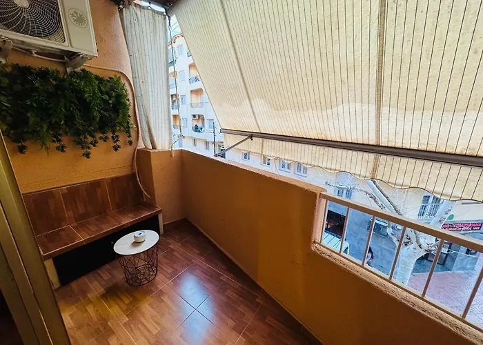 Playa Reformado Amplio 50m De La Arena Wifi * Calpe