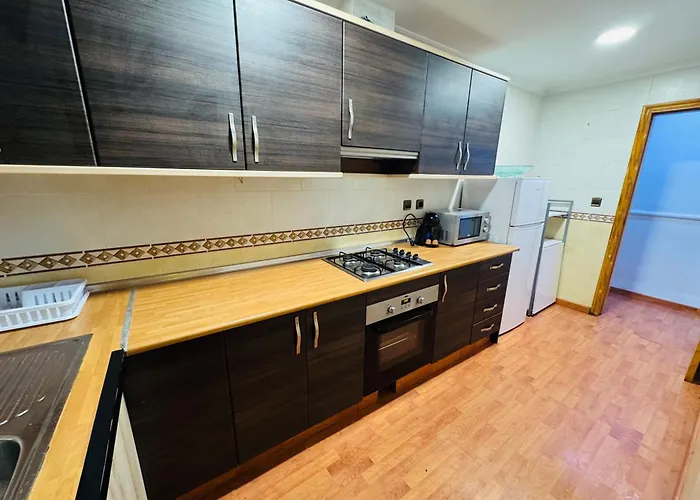 Apartamento Playa Reformado Amplio 50m De La Arena Wifi *